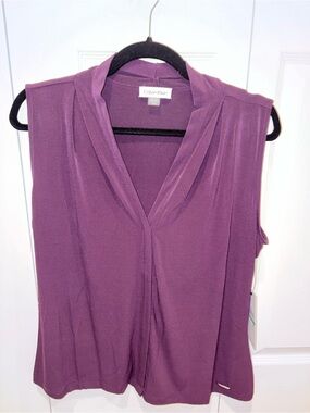 Calvin Klein Women's Purple Sleeveless V-Neck Blouse